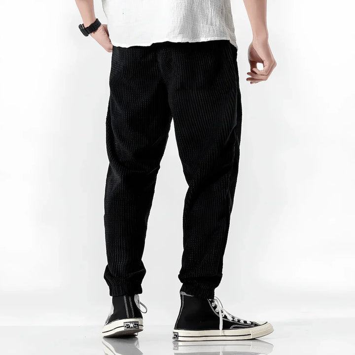 Ramiro | Modern velvet trousers
