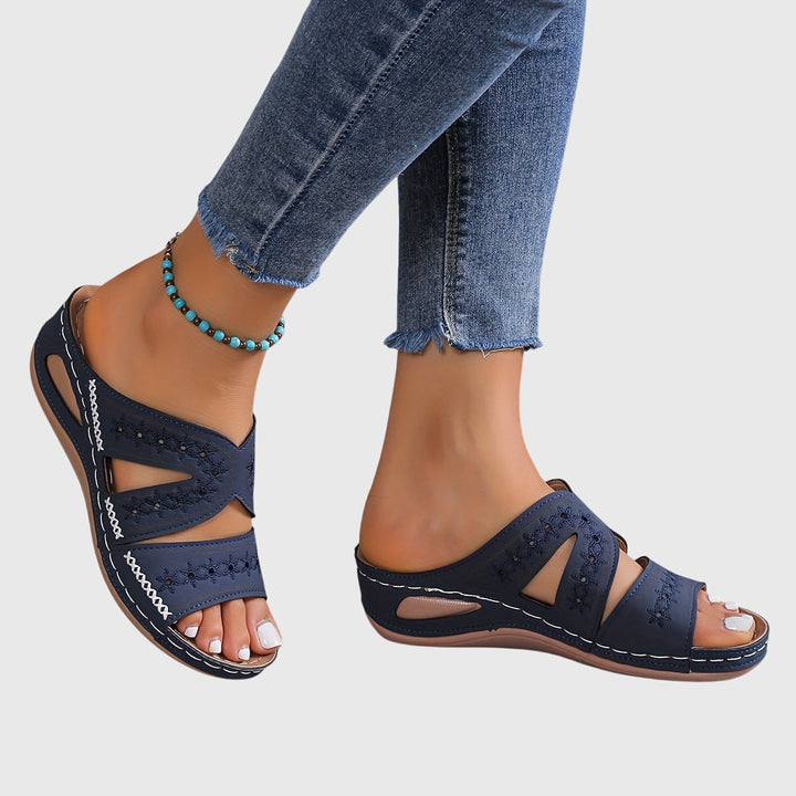 Noelle | Lightweight Orthopedic Sandals