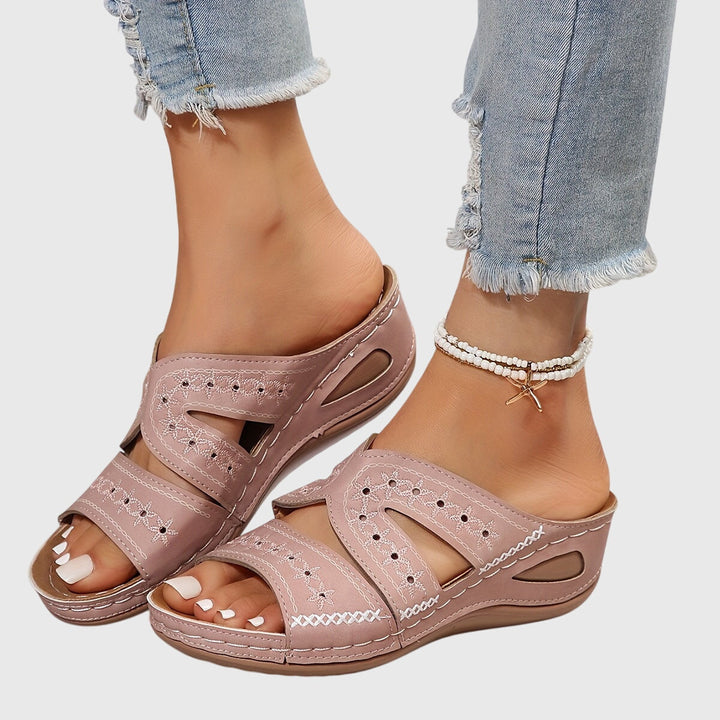 Noelle | Lightweight Orthopedic Sandals