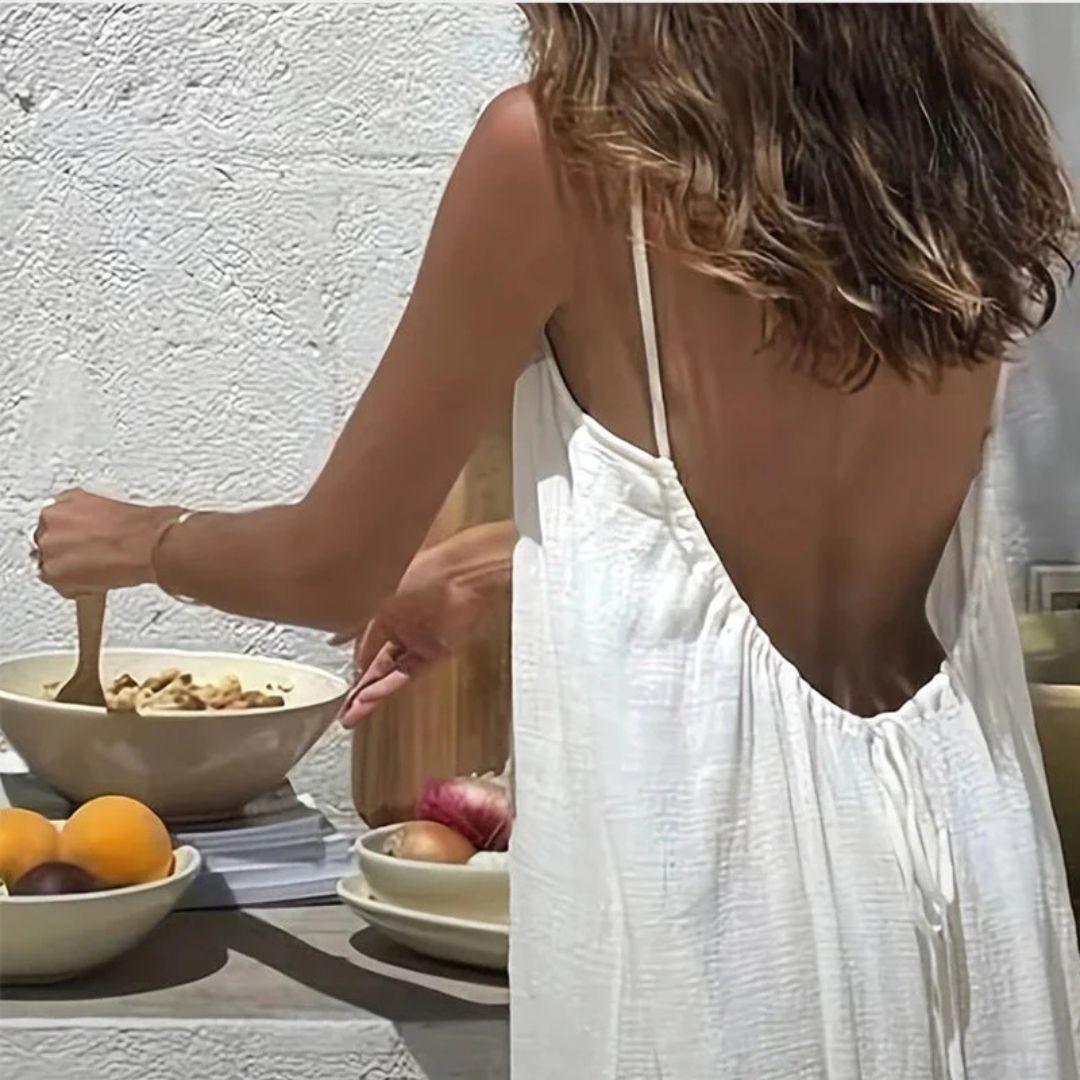 Zora | Elegant summer dress with back cutout